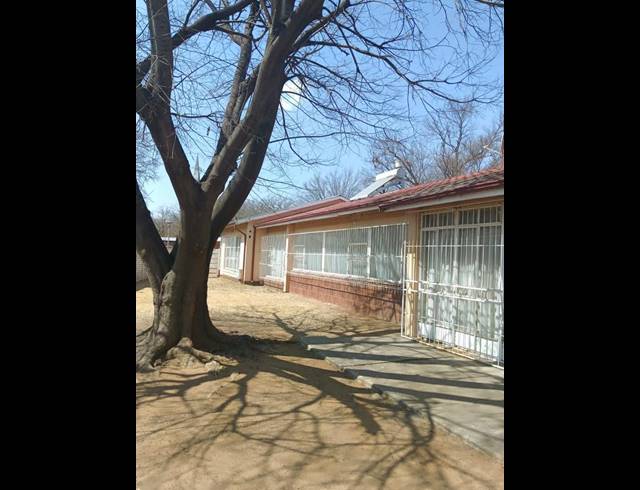 5 BEDROOM HOUSE FOR SALE IN SASOLBURG